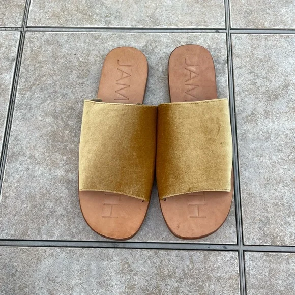 James Smith Off Duty Sandals in Velvet
